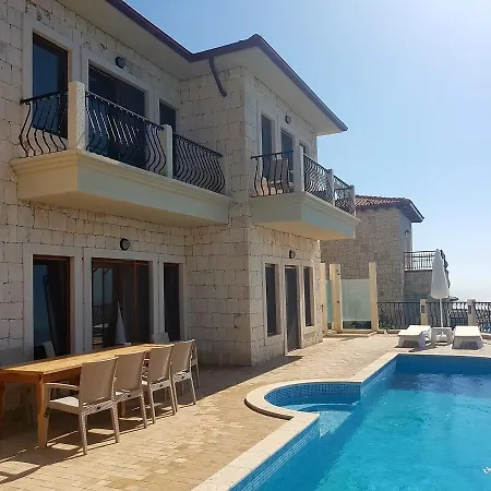 Villeamira 1 וילה