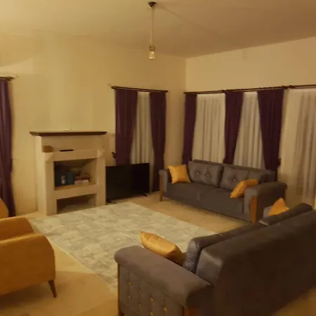 Villeamira 1 Kas